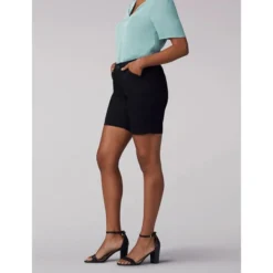 LEE Women's Mid-Rise Chino 7" Short -Carhar Clothing Shop 2056967 001 alt2