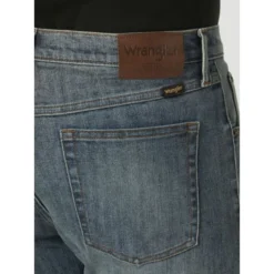 WRANGLER Men's Athletic Fit Jeans 9 WRANGLER Men's Athletic Fit Jeans -Carhar Clothing Shop 2076457 401 alt4