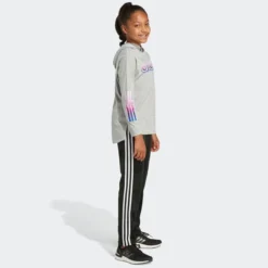 ADIDAS Girls' Long Sleeve Hooded Graphic Tee 11 ADIDAS Girls' Long Sleeve Hooded Graphic Tee -Carhar Clothing Shop 2076890 004 alt5