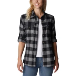 COLUMBIA Women's Pine Street Stretch Flannel -Carhar Clothing Shop 2082021 001 alt3
