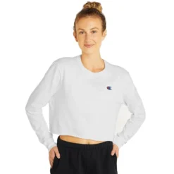 CHAMPION Juniors' Boyfriend Cropped Long-Sleeve Tee
