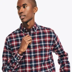 NAUTICA Men's Sustainably Crafted Flannel -Carhar Clothing Shop 2086680 601 alt2