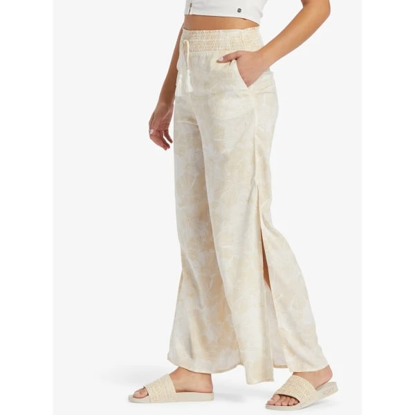 ROXY Juniors' Tropical Rhythm Beachy Pants 3 ROXY Juniors' Tropical Rhythm Beachy Pants - Image 3