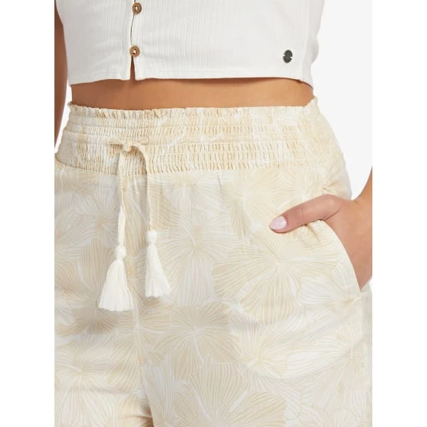 ROXY Juniors' Tropical Rhythm Beachy Pants 4 ROXY Juniors' Tropical Rhythm Beachy Pants - Image 4